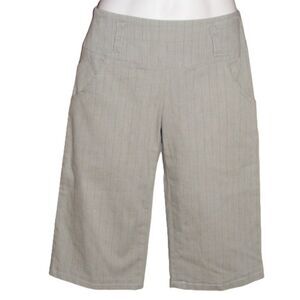 new!! DEREK LAM 10 CROSBY Shorts, 8,  Cropped Trousers, Green, Stripes, Pockets